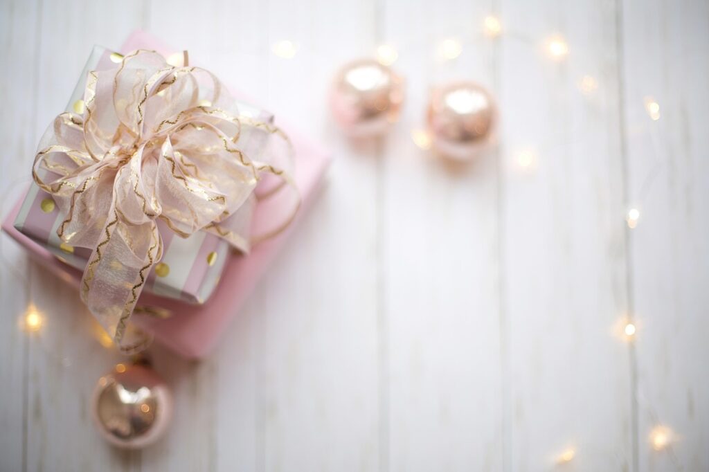 christmas, border, fame, text space, present, gift, bulbs, ornaments, glitter, sparkle, happychristmas, christmas, christmas, christmas, christmas, christmas, gift, gift